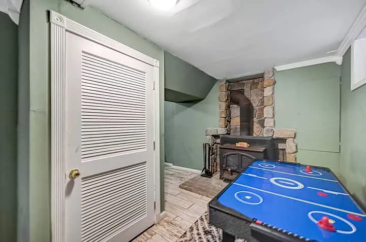 762 Stony Mountain Rd — Photo 12