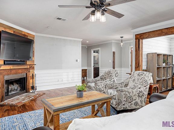 2nd image of 17692 Baylie Ln