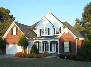 121 Derby Ln, Calhoun, GA 30701