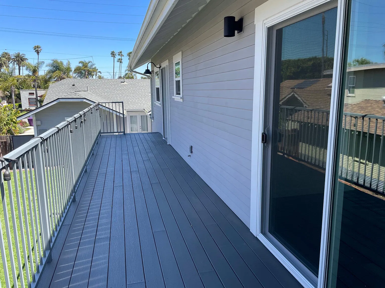 2 bed, 800 sqft, $3,400 — Photo 3