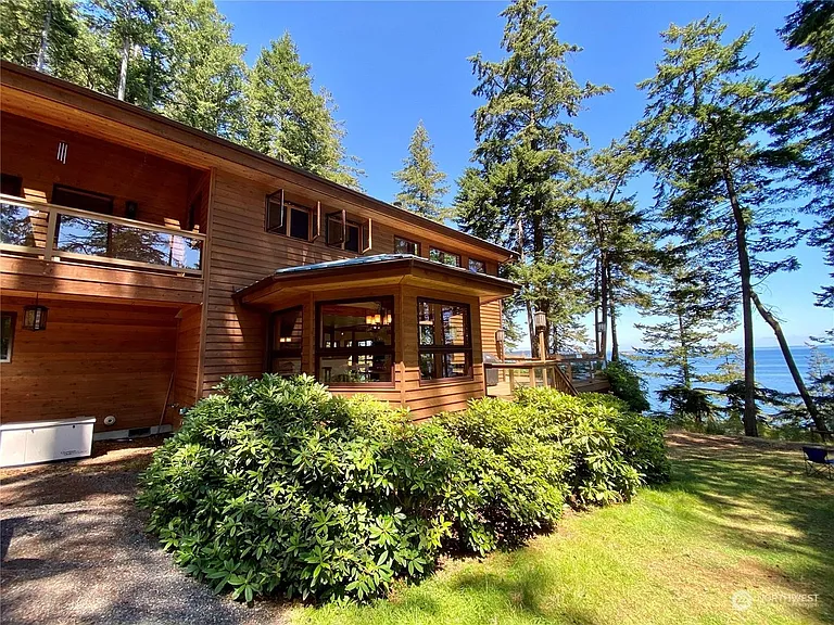 2878 Raccoon Point Rd — Photo 5