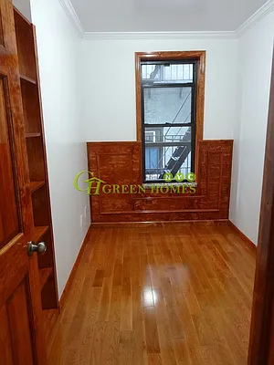 Rented by Green Home NY Realty LLC | media 35