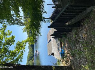 1289 Reservoir Rd, Otis, MA 01253