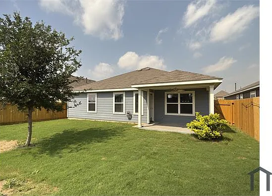 4047 Legend Mdws — Photo 3