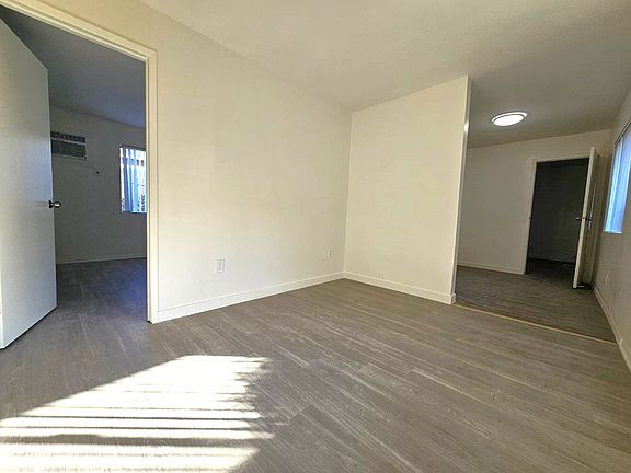 2nd image of 219 S New Ave APT 15