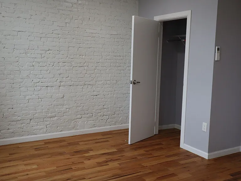 7 N Carey St — Photo 6