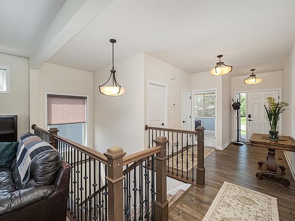 4th image of 11516 Brookview Dr
