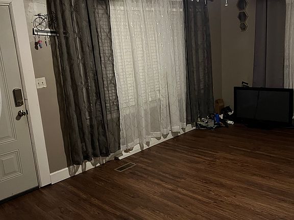 5th image of 508 Bynum Cir N