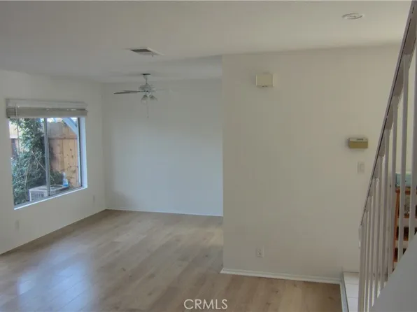 8 Lincoln #50, Irvine, CA 92604