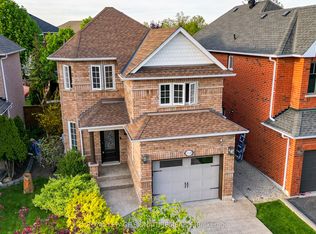 2129 Glenfield Rd, Oakville, ON L6M 3S4