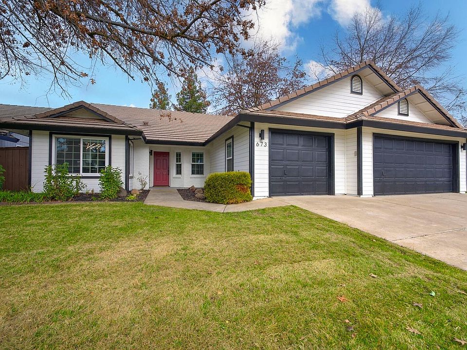 673 Pestana Dr, Galt, CA 95632 | Zillow