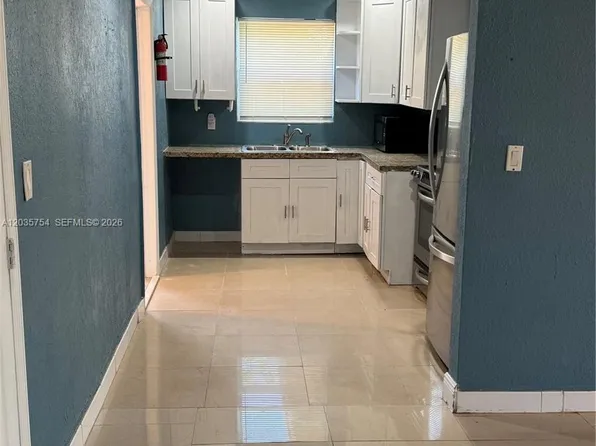 1321 NW 50th Ave, Lauderhill, FL 33313