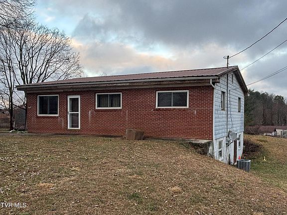 2nd image of 1238 Sunrise Dr