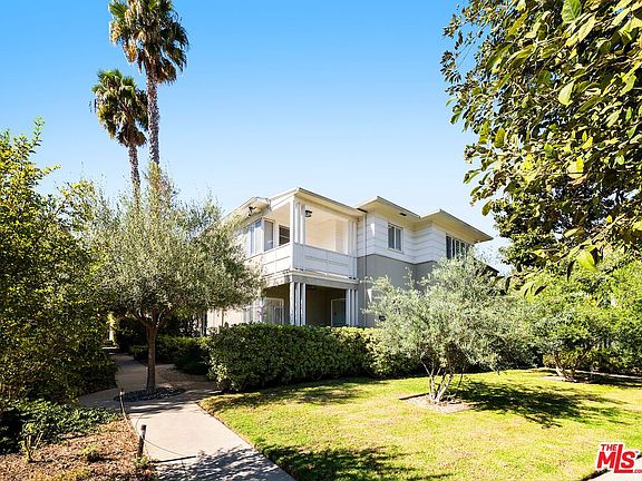 3rd image of 1201 Beverly Green Dr Unit 2