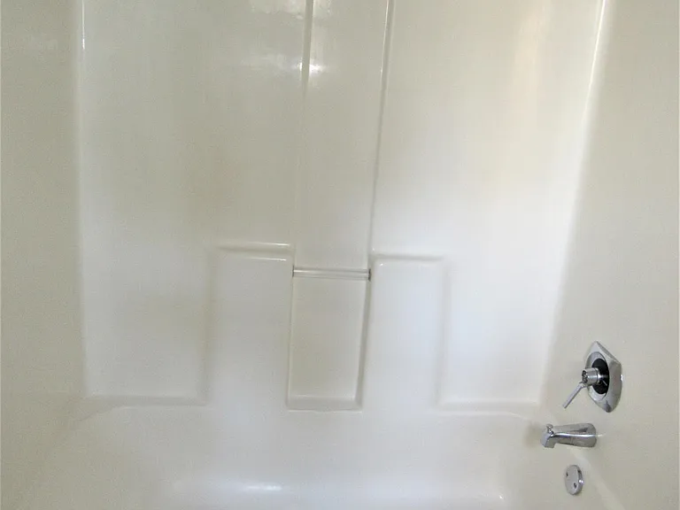 108 Glenside Ct — Photo 17