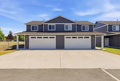 1122 N Davis Ln Photo 1