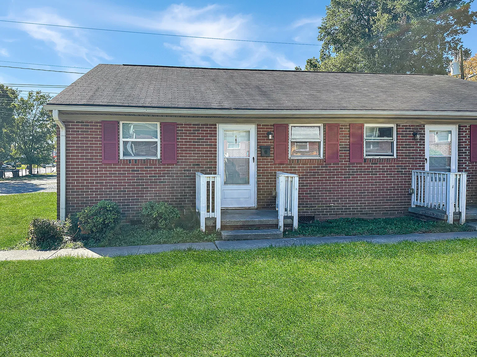 2 bed, $960 — Photo 2