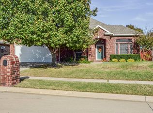 2315 Landwick Ct, Corinth, TX 76210