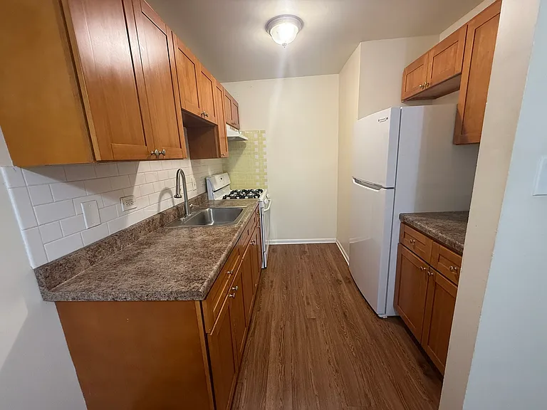 5720 East Ave #2A — Photo 3