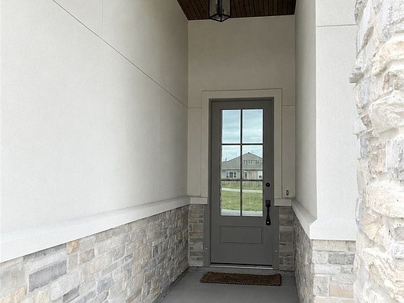 2nd image of 6706 La Salle Dr