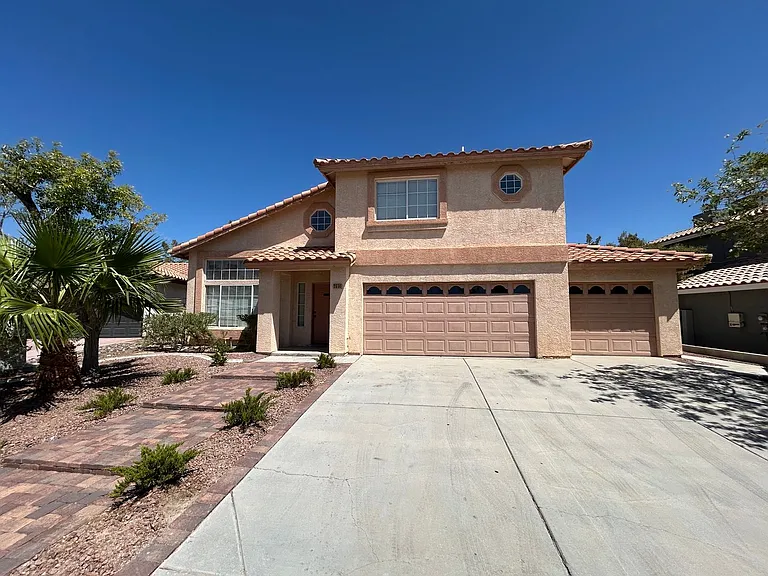 2514 Quail Canyon Ave — Photo 2