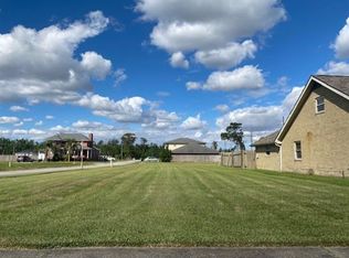 4000 Jean Lafitte Pkwy, Chalmette, LA 70043
