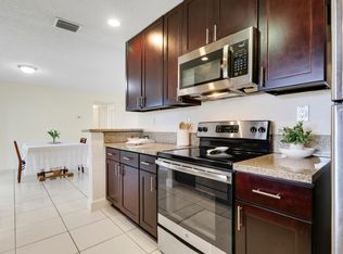 221 NW 39th Ct, Pompano Beach, FL 33064