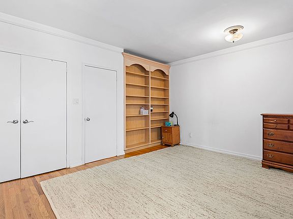 4th image of 529 W 150th St #3F