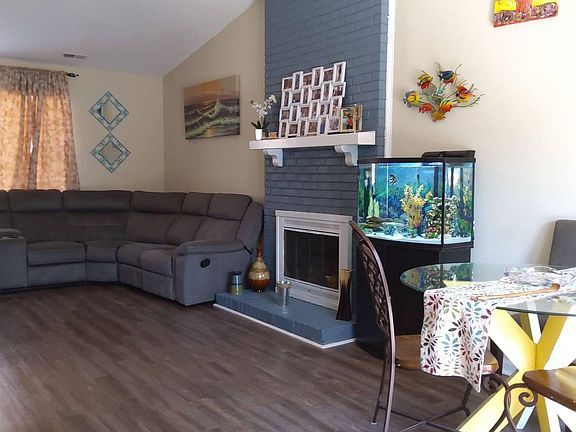 5th image of 51 S Wycliff Dr