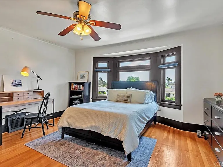 2930 Chatsworth Blvd — Photo 38