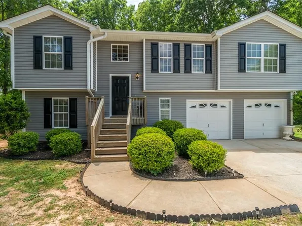 3348 Peyton Dr, Monroe, GA 30656