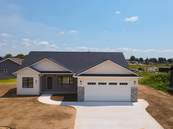 N3962 Wettering Way, Fremont, WI 54130
