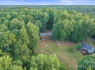 9870 Harvest Ln, Davidson, NC 28036