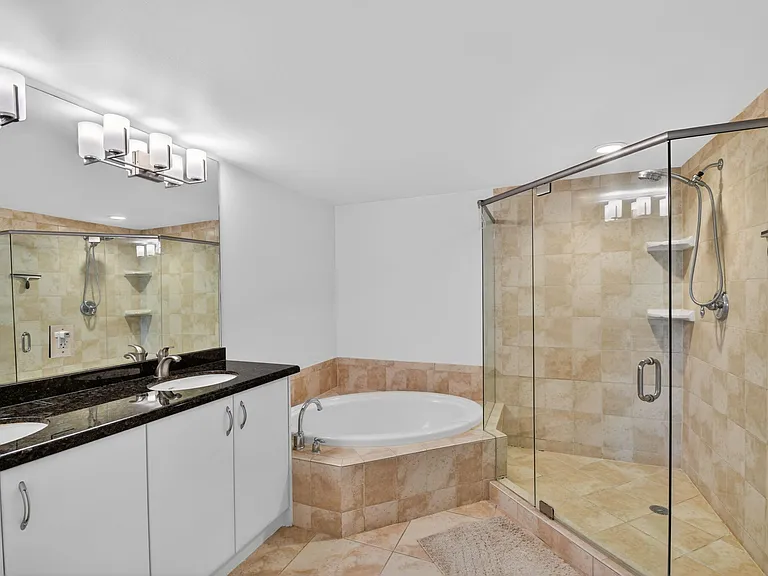 403 S Sapodilla Ave #307 — Photo 26