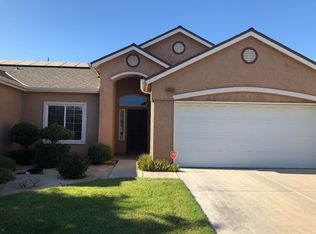 6604 E Raco Ave, Fresno, CA 93727