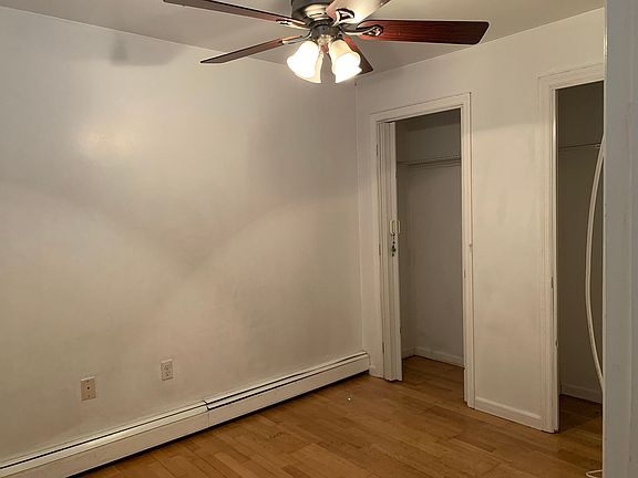 2nd image of 2571 Tenbroeck Ave #1