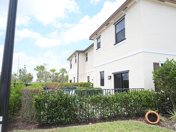 4th image of 4621 Belgian Ln