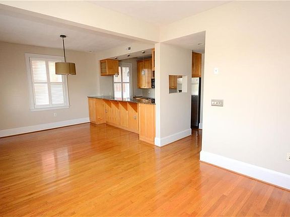 5th image of 429 York St #2B