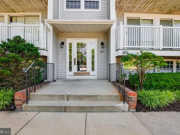 502 Philmont Dr APT 1, Gaithersburg, MD 20878