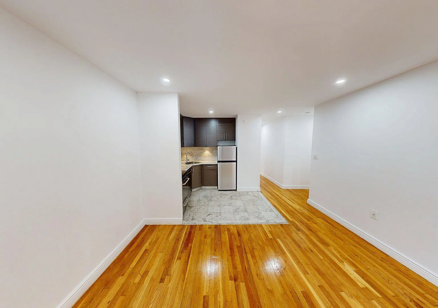 50 Prince Street — Photo 3