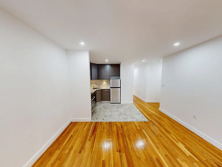 50 Prince St #6L — Photo 3