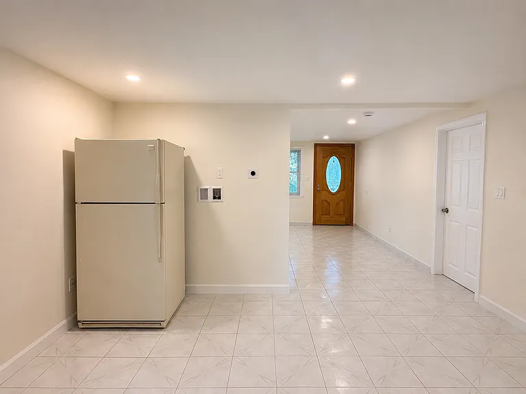 43 Witherbee Ave #1F — Photo 6