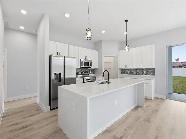 4444 SW 151st Pl — Photo 7