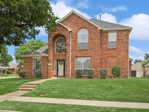 1393 Prairie Dr, Lewisville, TX 75067