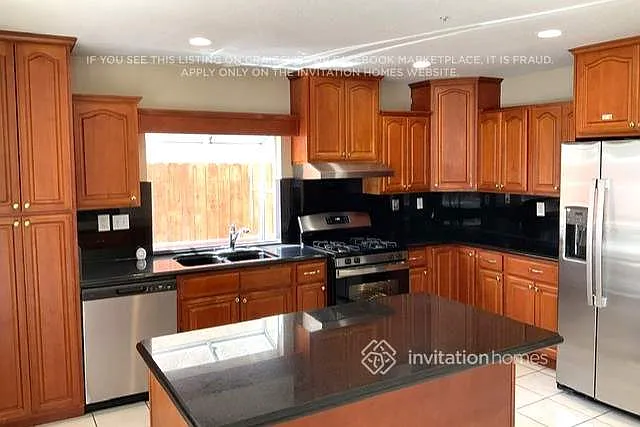 11761 Malagon Dr — Photo 10