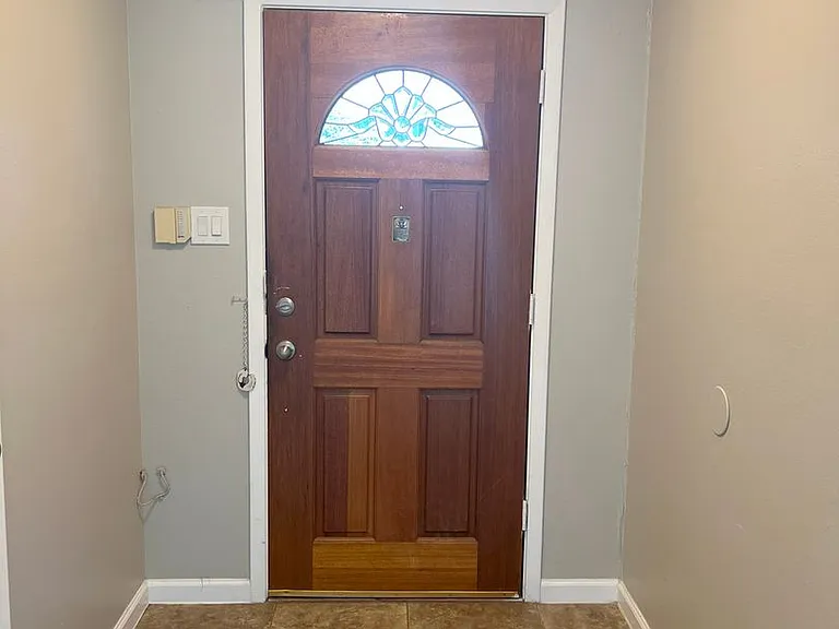 8227 Club Meadow Dr — Photo 4
