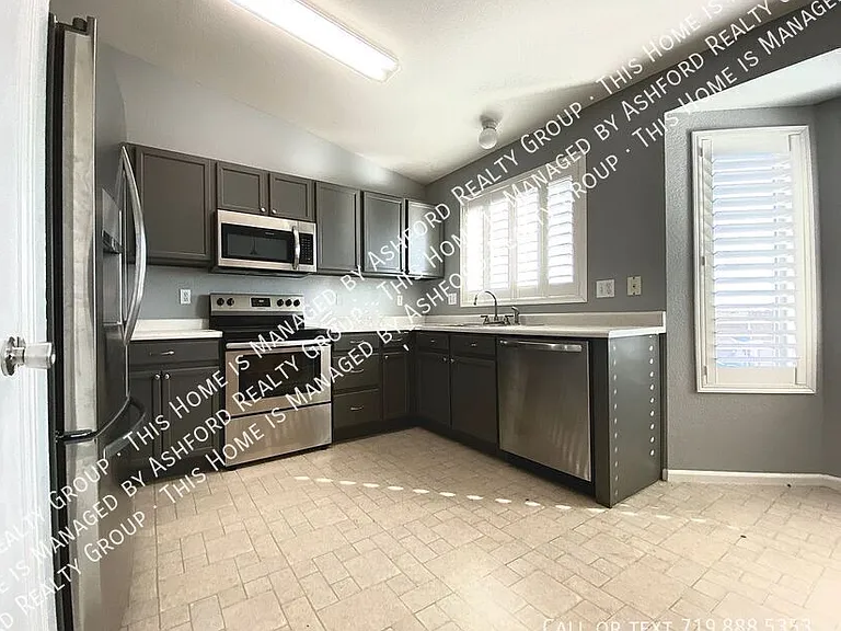 5719 Ansel Dr — Photo 12