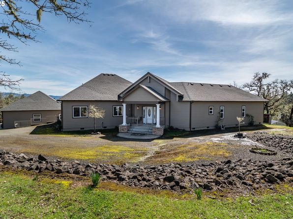 1000 Windy Mountain Ln, Oakland, OR 97462