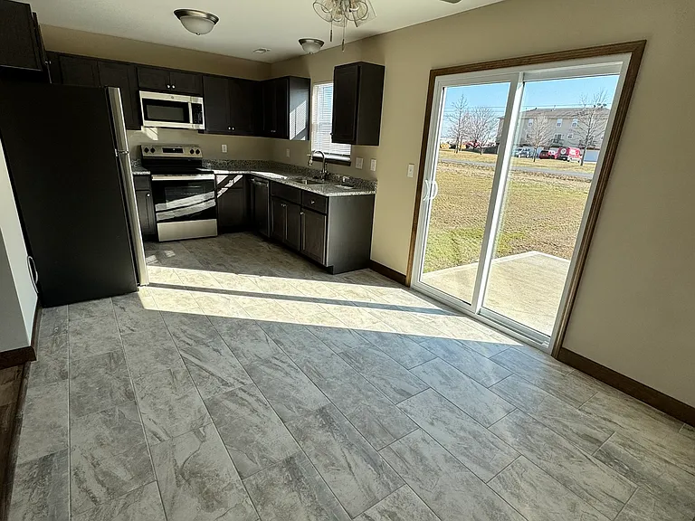 7538 Frankie Ct #7538 — Photo 4