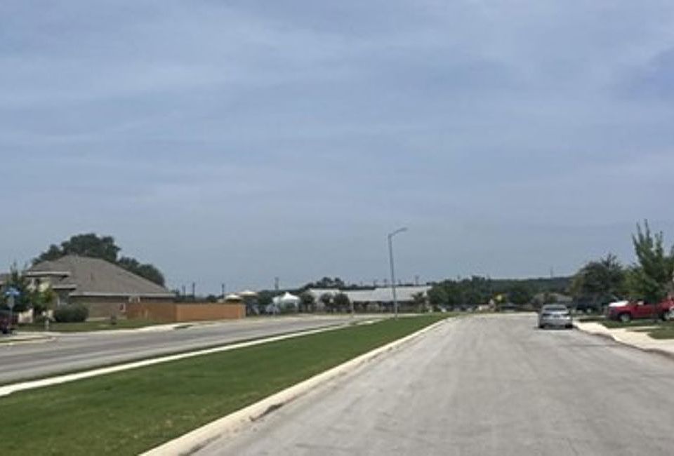 Exterior Neighborhood (street photo)